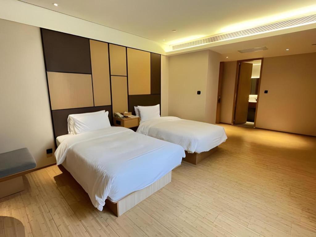 Ji Hotel Shanghai The Bund Tiantong Road Экстерьер фото
