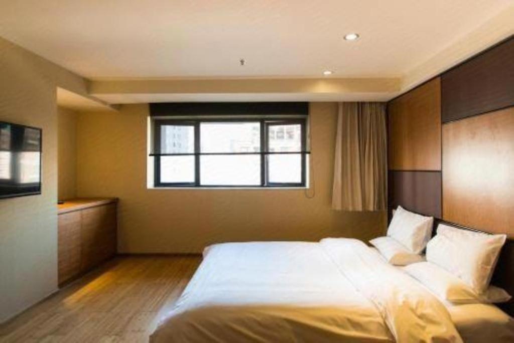 Ji Hotel Shanghai The Bund Tiantong Road Экстерьер фото