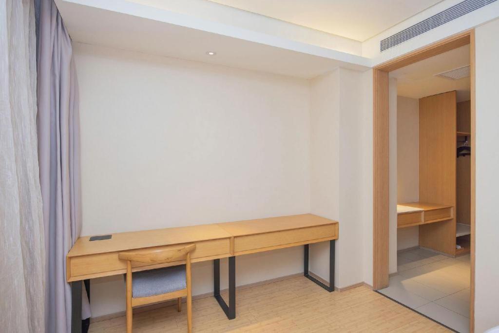 Ji Hotel Shanghai The Bund Tiantong Road Экстерьер фото