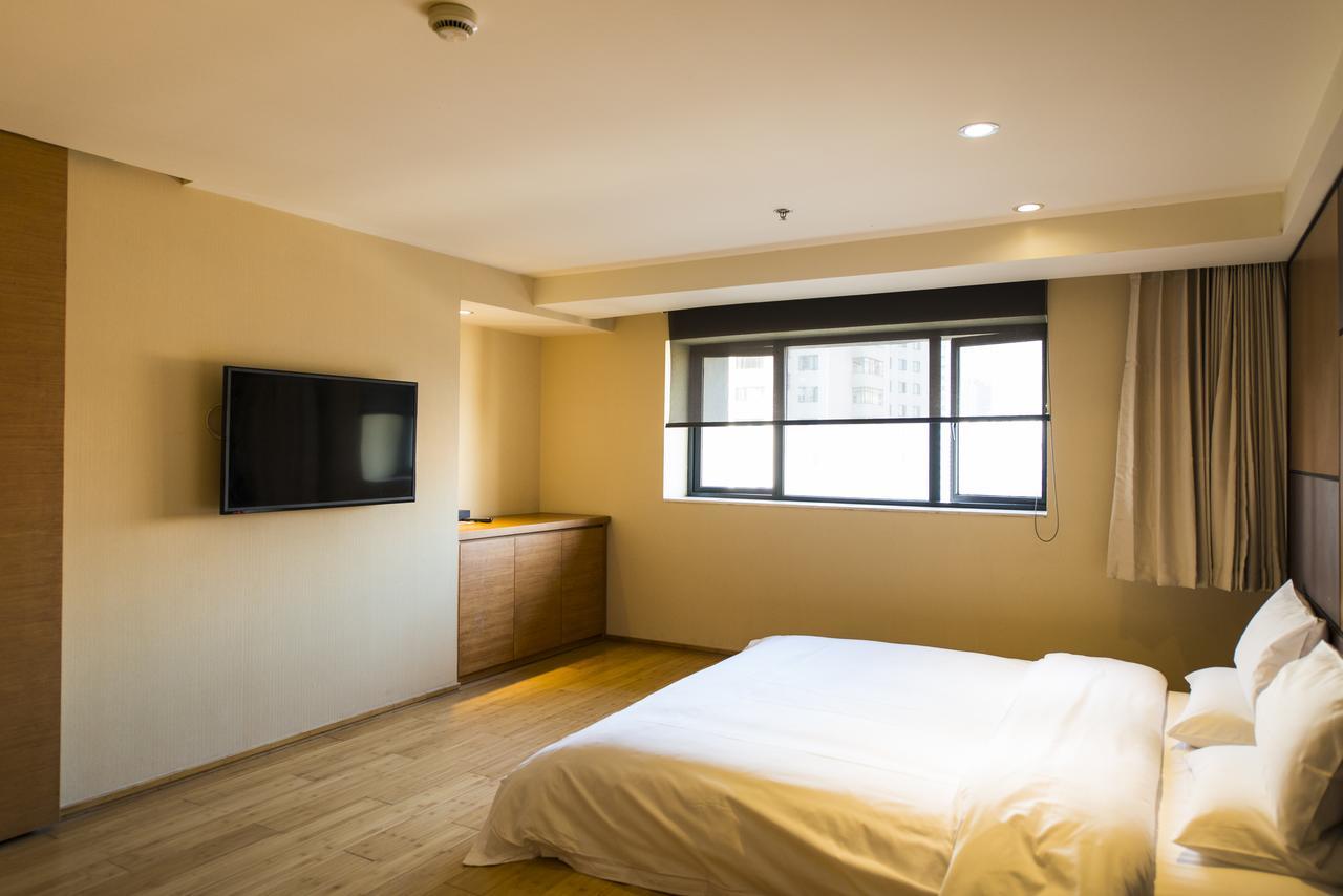 Ji Hotel Shanghai The Bund Tiantong Road Экстерьер фото